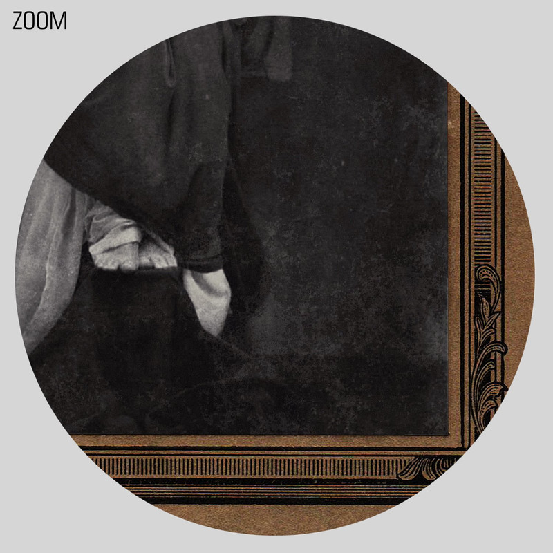 priestess_photo-zoom1.jpg