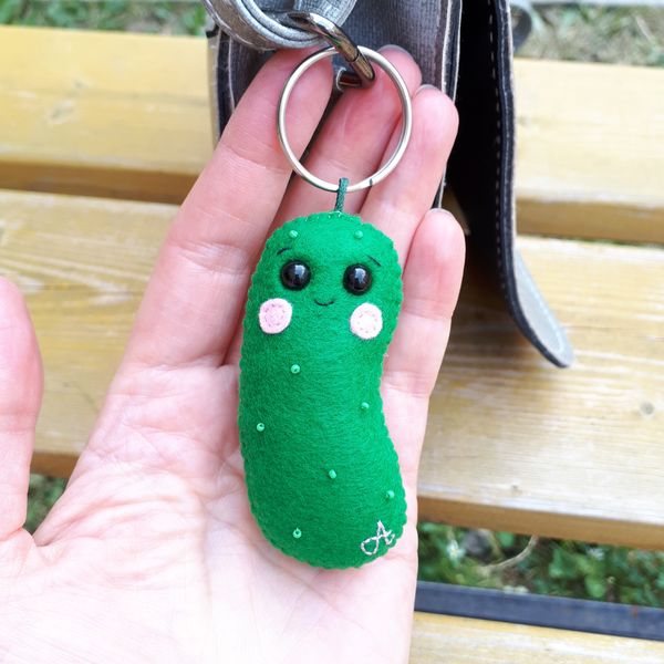 Pickle-keychain-3.jpg