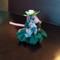 miniature knitted collectible plush mouse figurine in vintage dress with toy