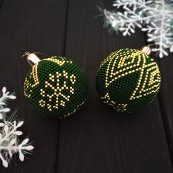 Christmas Balls Set of 2 balls , Beaded Balls on the Christmas tree , Balls