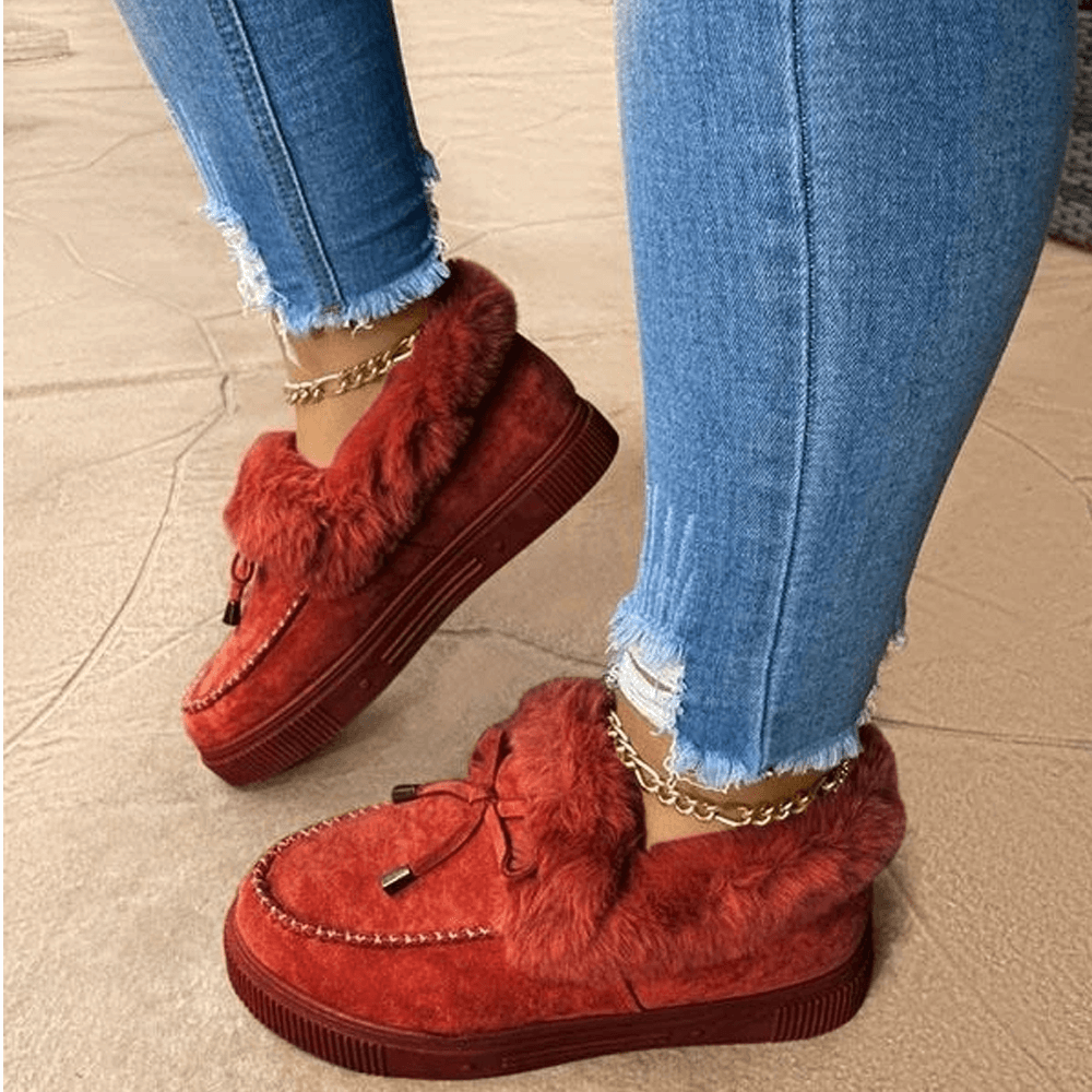 Durable womens cold weather shoes