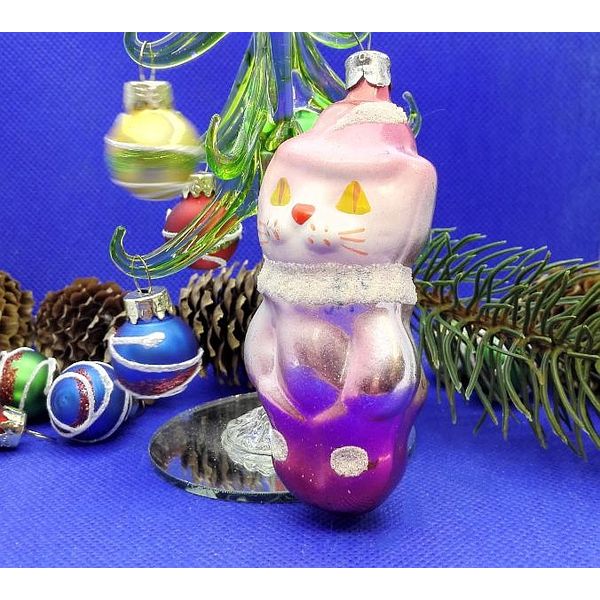 christmas-glass-antique toy-puss-in-boots.JPG