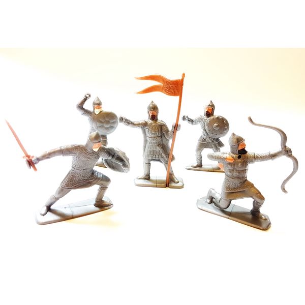 1 Vintage Toy soldiers set Russian squad of the bogatyrs PROGRESS plant USSR 1980s.jpg