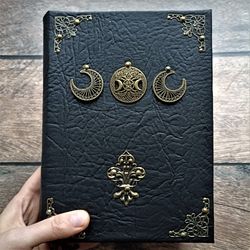 Beginner witch book Old spiritual book Wicca spell book Practical magic book of shadow completed Grimoire with text