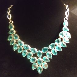 Stunning 925 Sterling Silver Topaz Necklace