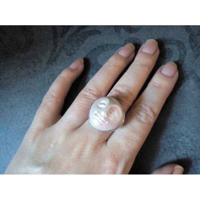 Pearl-moon-ring-face-ring-moon-Goddess-ring-Halloween-ring-witchy-moon-ring-Samhein-ring-white-ring (13).jpg