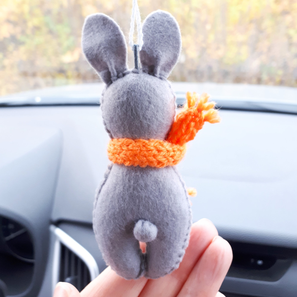 Felt-bunny-3.jpg