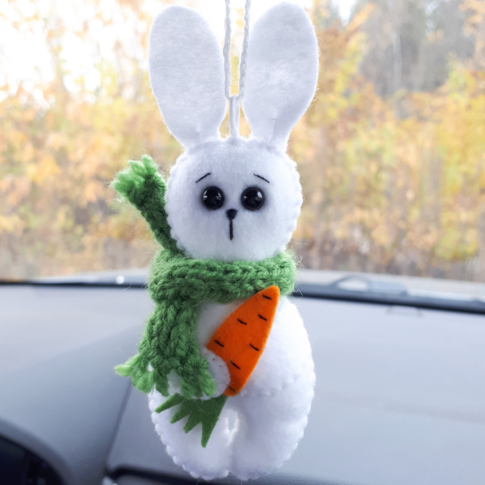 Felt-bunny-10.jpg