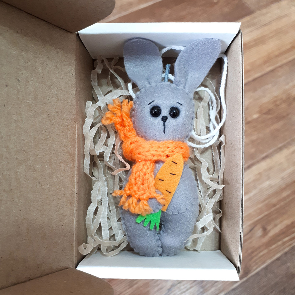 Felt-bunny-12.jpg