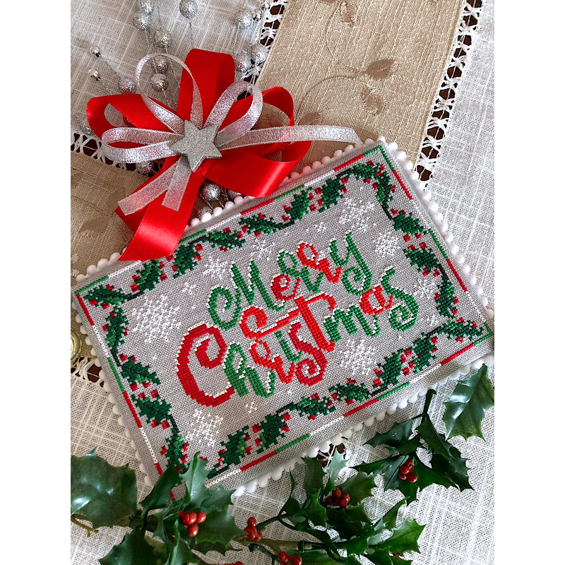 Merry Christmas Holly ornaments finish. new 3.jpg