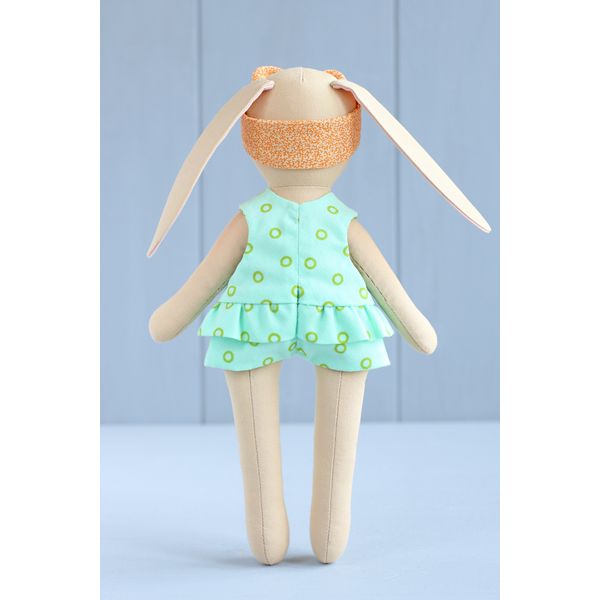 bunny-doll-cr-3.jpg