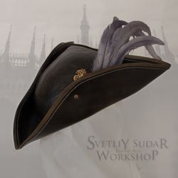 Lady Maria leather hat v.1 inspired Bloodborne / hat with feathers / tricorne