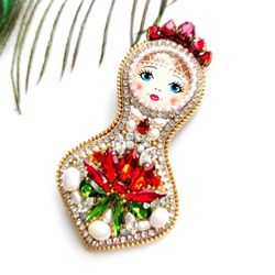 Russian Matryoshka nesting doll brooch, babushka doll, brooch pin, matryoshka jewelry , beaded matryoshka pin, brooch pi