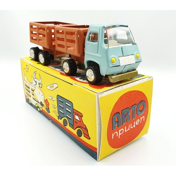 3 Vintage USSR Tin Toy Car Truck with trailer 1980s.jpg