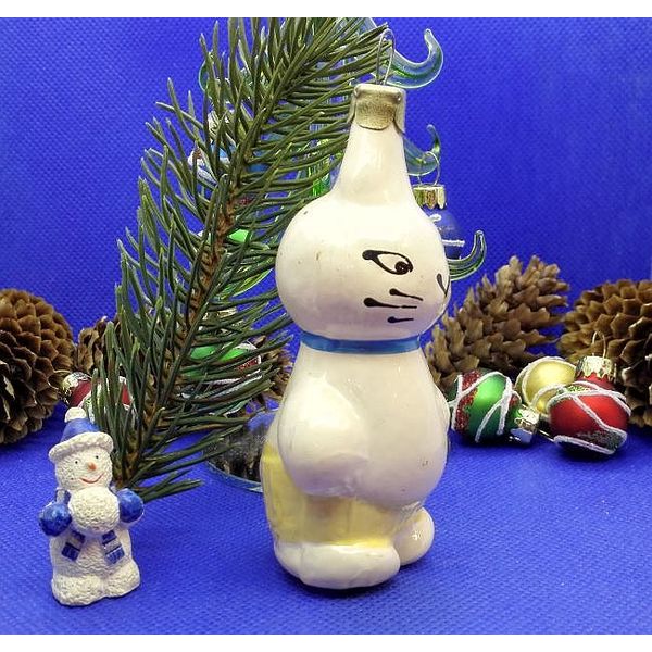 antique-christmas-glass-toy-rabbit.JPG