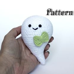 halloween ghost crochet pattern, amigurumi ghost decor for halloween, cute ghost crochet halloween