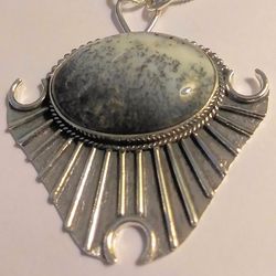 Stunning 925 Sterling Silver Drendite Opal Necklace