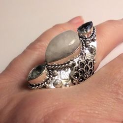 stunning 925 sterling silver moonstone ring