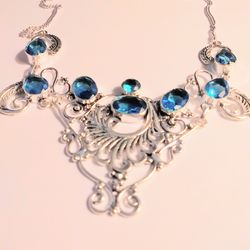 Stunning 925 Sterling Silver Topaz Necklace