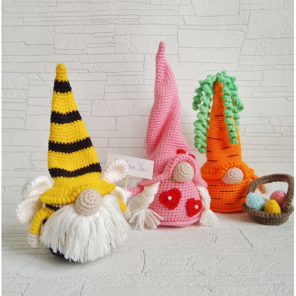 buy-crochet-gnome-pattern-set.jpeg