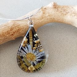 Flower necklace resin Flower jewelry Pressed flower pendant