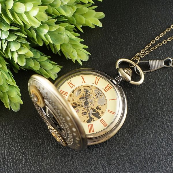 steam-punk-mechanical-pocket-watch-pendant-necklace-jewelry-accessory