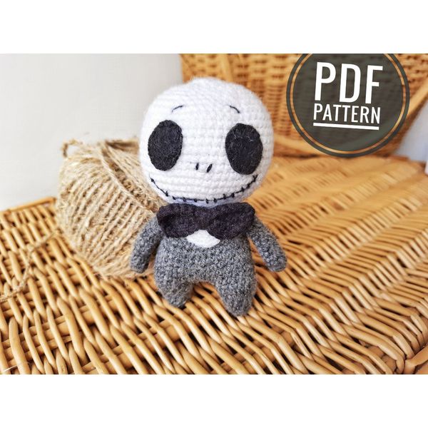 Amigurumi Skeleton doll crochet pattern.jpg