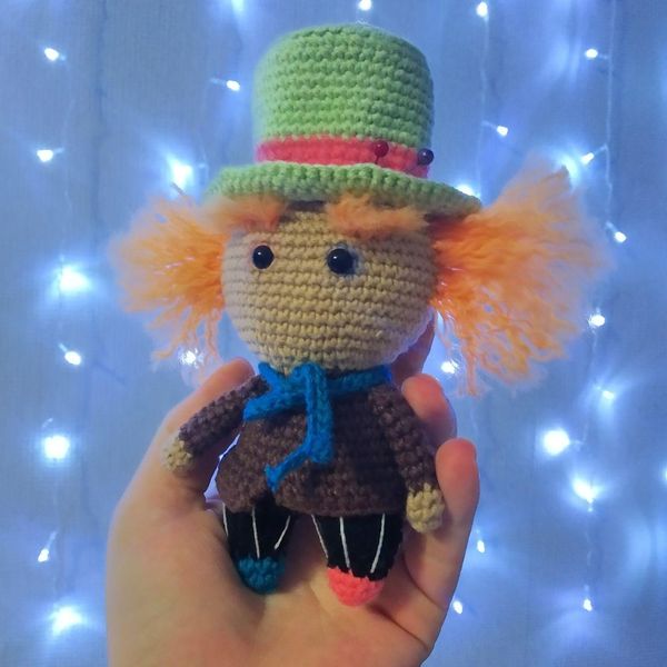 Amigurumi Mad Hatter doll crochet pattern.jpg