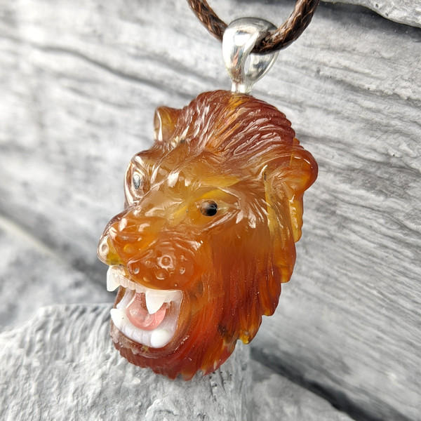 carnelian lion necklace.jpeg