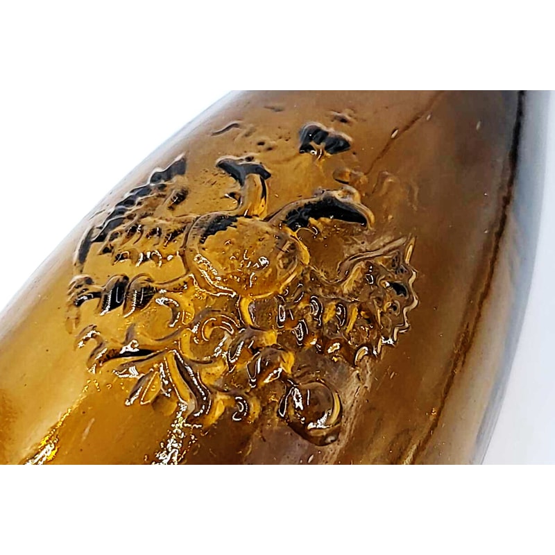 8 Бутылка Калинкинъ Санкт Петербург.jpg