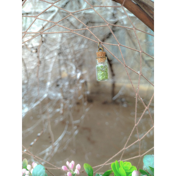 dreamcatcher-with-Chrysoprase-close-up