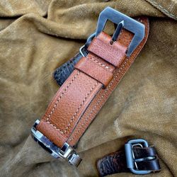 Classic vintage brown strap