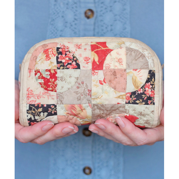 quilted pouch sewing pattern-3.JPG