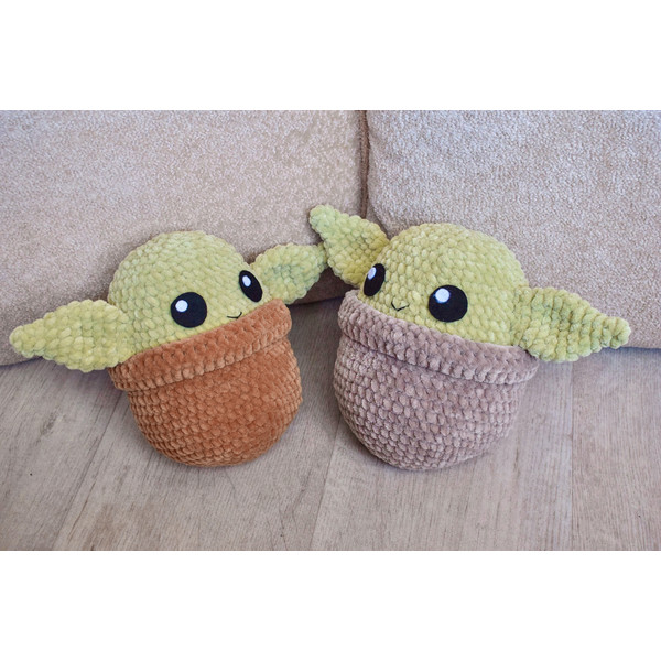 Crochet Baby Yoda pattern .jpeg