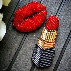 Embroidered brooch lips, brooch lipstick, red brooch, set of brooches, brooch embroidered lipstick, valentines day gift.