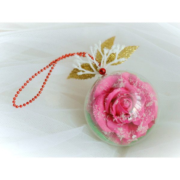 Christmas-tree-ornament-ball-with-handmade-Rose-flower (4).jpg