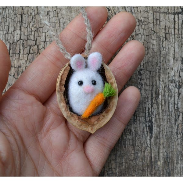 Bunny-ornament-walnut shell.jpeg