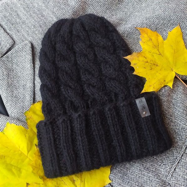 Warm-black-womens-hand-knitted-hat-3
