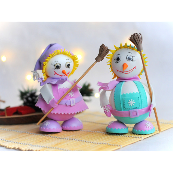 Snowmen-family-Christmas-home-decoration.-Handmade-Christmas-ornament-for-holiday-home-decor (7).jpg