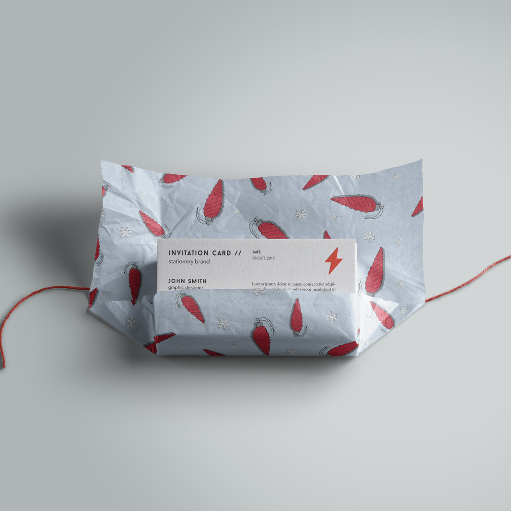 seamless pattern with christmas tree toys2.jpg