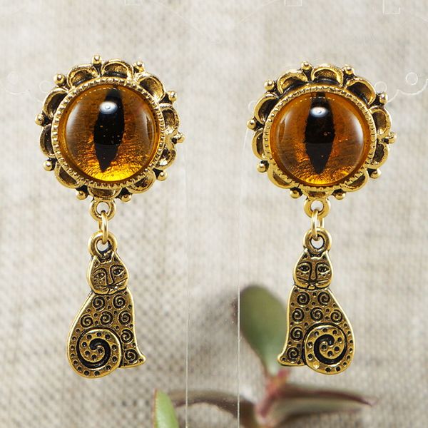 golden-cat-gold-kitten-eye-evil-eye-orange-yellow-glass-earrings-jewelry-cat-lover-gift