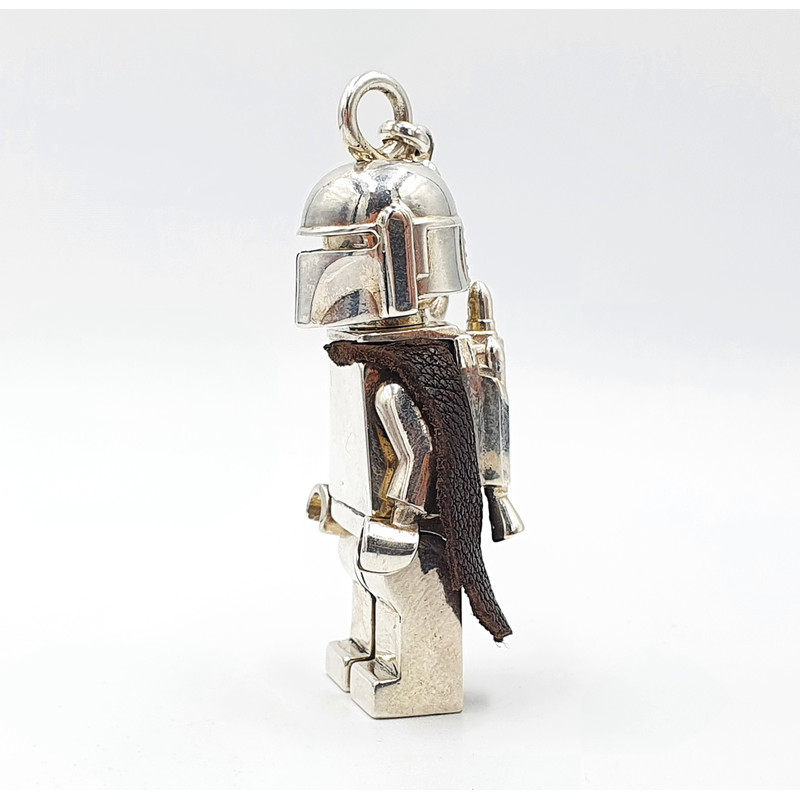 5 Lego Mandalorian Boba Fett CUSTOM MiniFigure Breloque Solid Sterling Silver.jpg