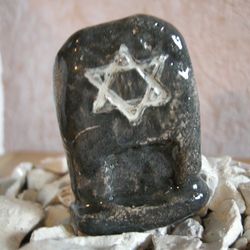 Ceramic grave stones Star of David. Fish tank decor