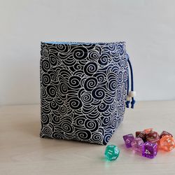 Large dice bag with pockets for 150-200 dice