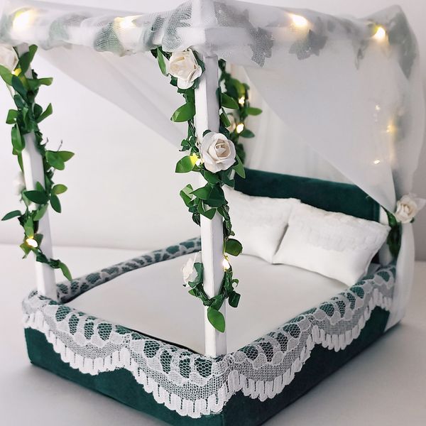 Doll_bed_with_canopy7