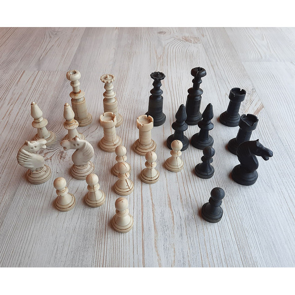 plastic antique chess pieces parts