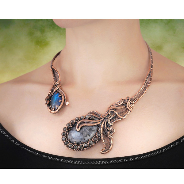 wirewrapart-labradorite-larvikite-wrapped-collar-choker-necklace-copper-wearable-art (10).jpeg