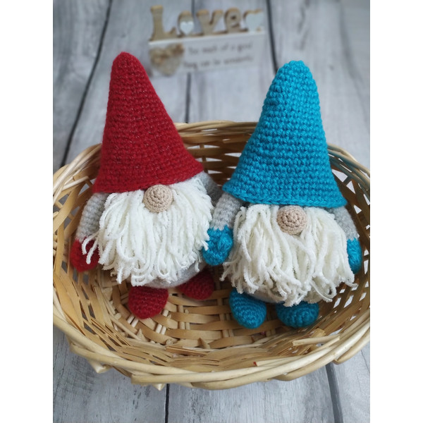 plush-gnomes-2.jpg