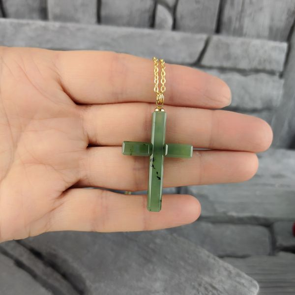 jade cross on 18k gold plated chain (5)