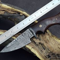 Damascus steel handmade Hunting Bowie Skinner knife, Survival Camping knife with knife sheath, Bushcraft knife gifts